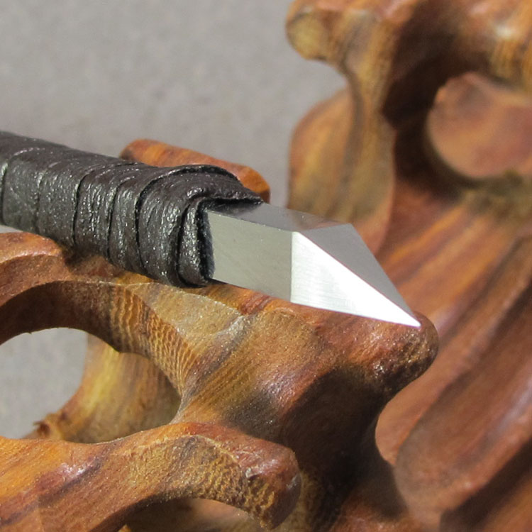 공장 직접 판매 흰색 강철 조각 칼 사각형 극 콘 플랫 씰 명확한 처리 세부 도구